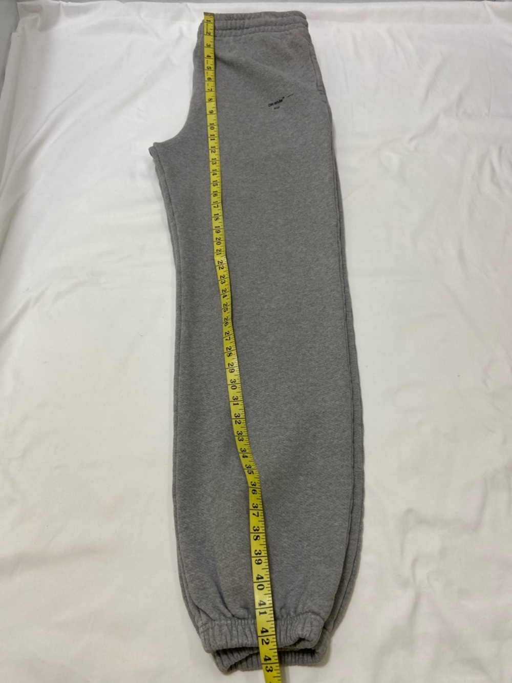 Off-White Men’s Gray Long Sweatpants With Elastic At Waist And Ankle.Size- XL . - Picture 7 of 15